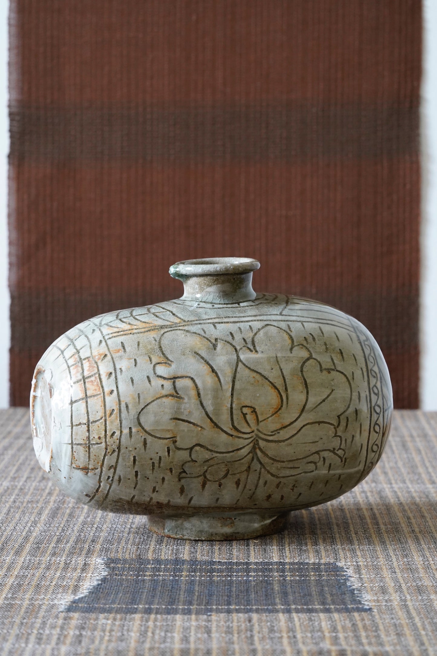 Buncheong Janggun Vase | MIT-V008