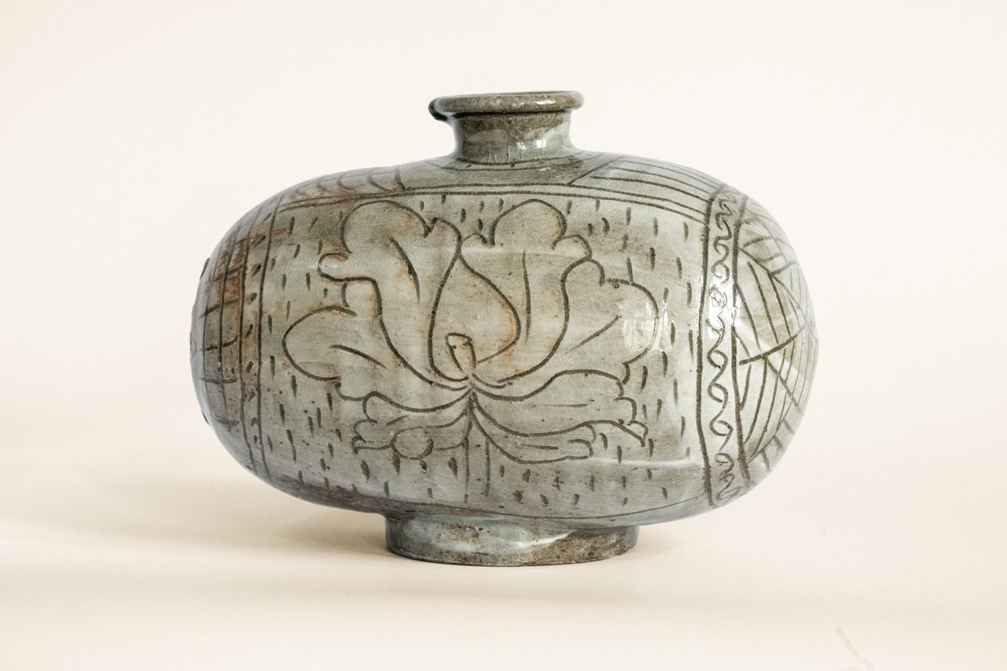 Buncheong Janggun Vase | MIT-V008