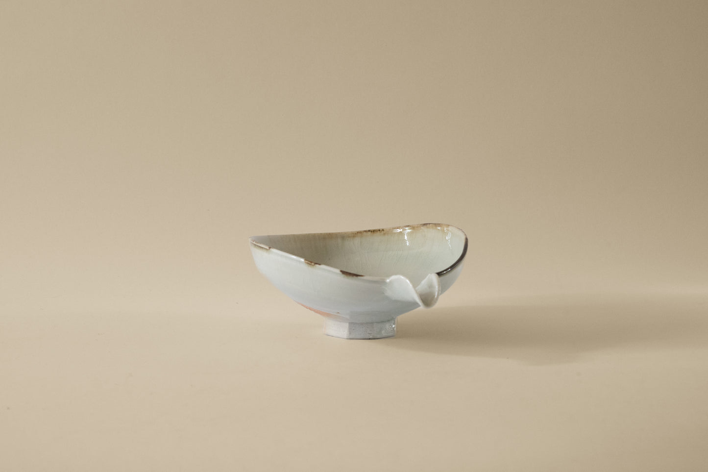White Porcelain Katakuchi Bowl | MIT-B008
