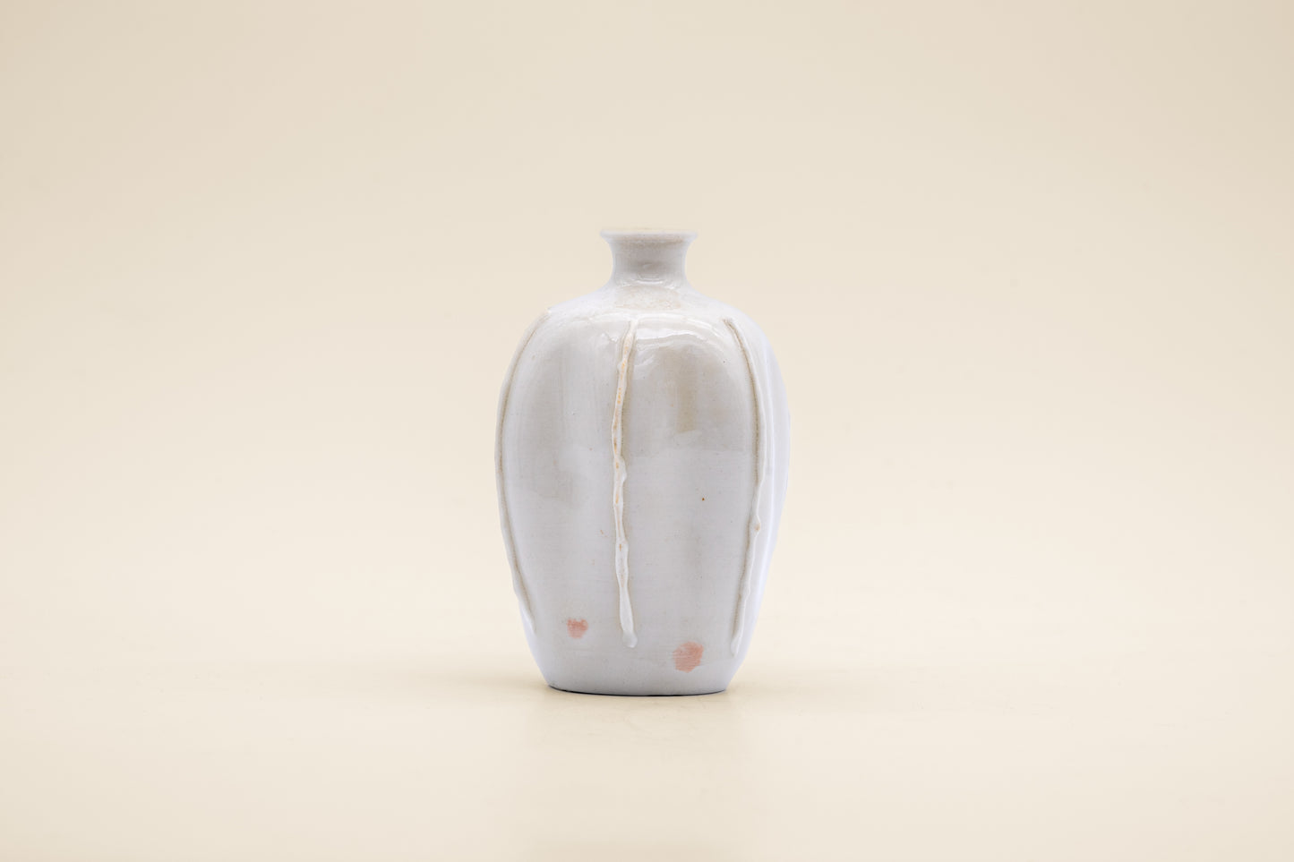 White Porcelain Vase | MIT-X004