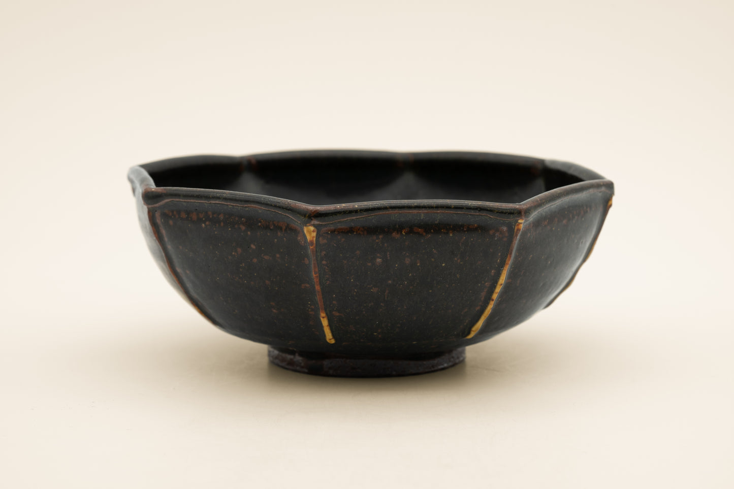 Black Glaze Octagon Bowl | MIT-B013