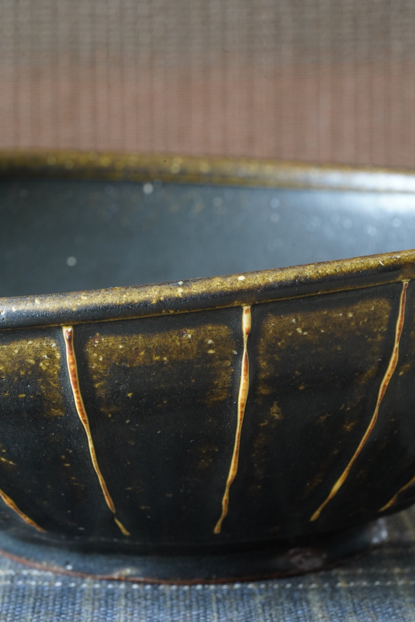 Black Glaze Katakuchi Bowl | MIT-L003