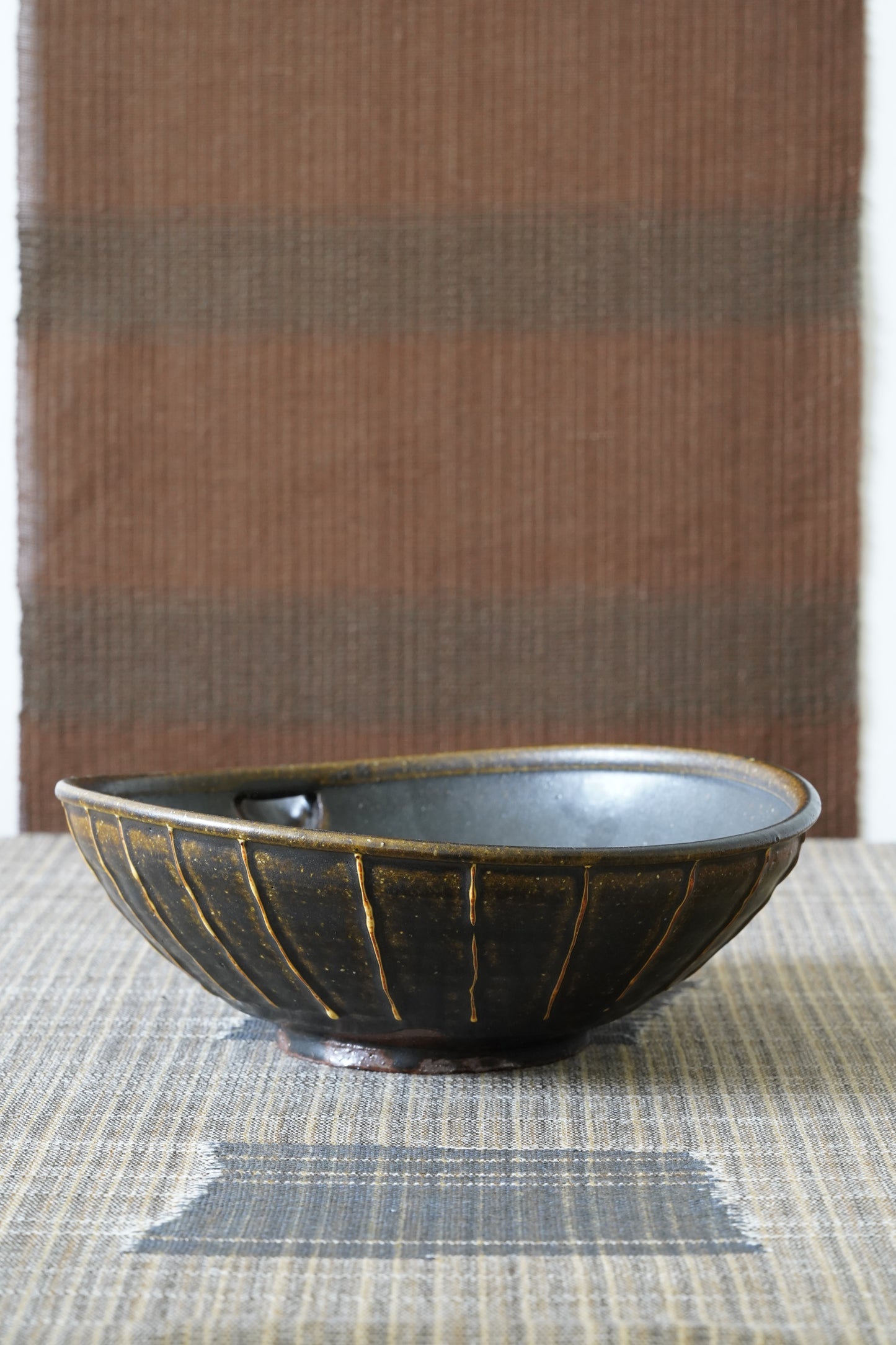 Black Glaze Katakuchi Bowl | MIT-L003