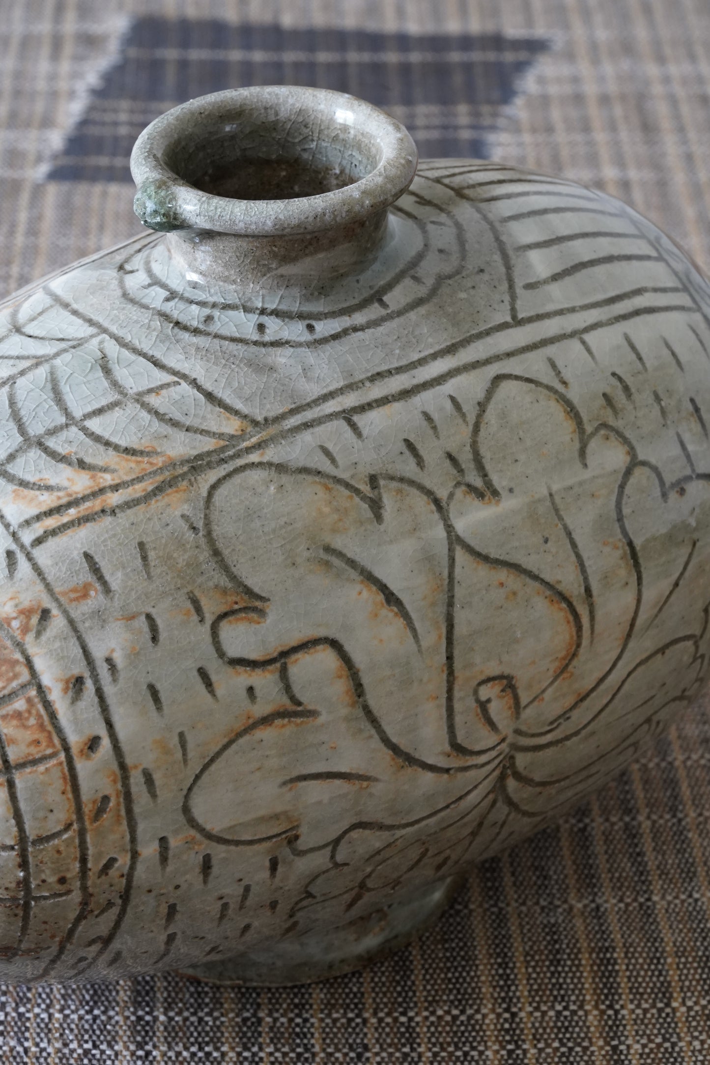 Buncheong Janggun Vase | MIT-V008
