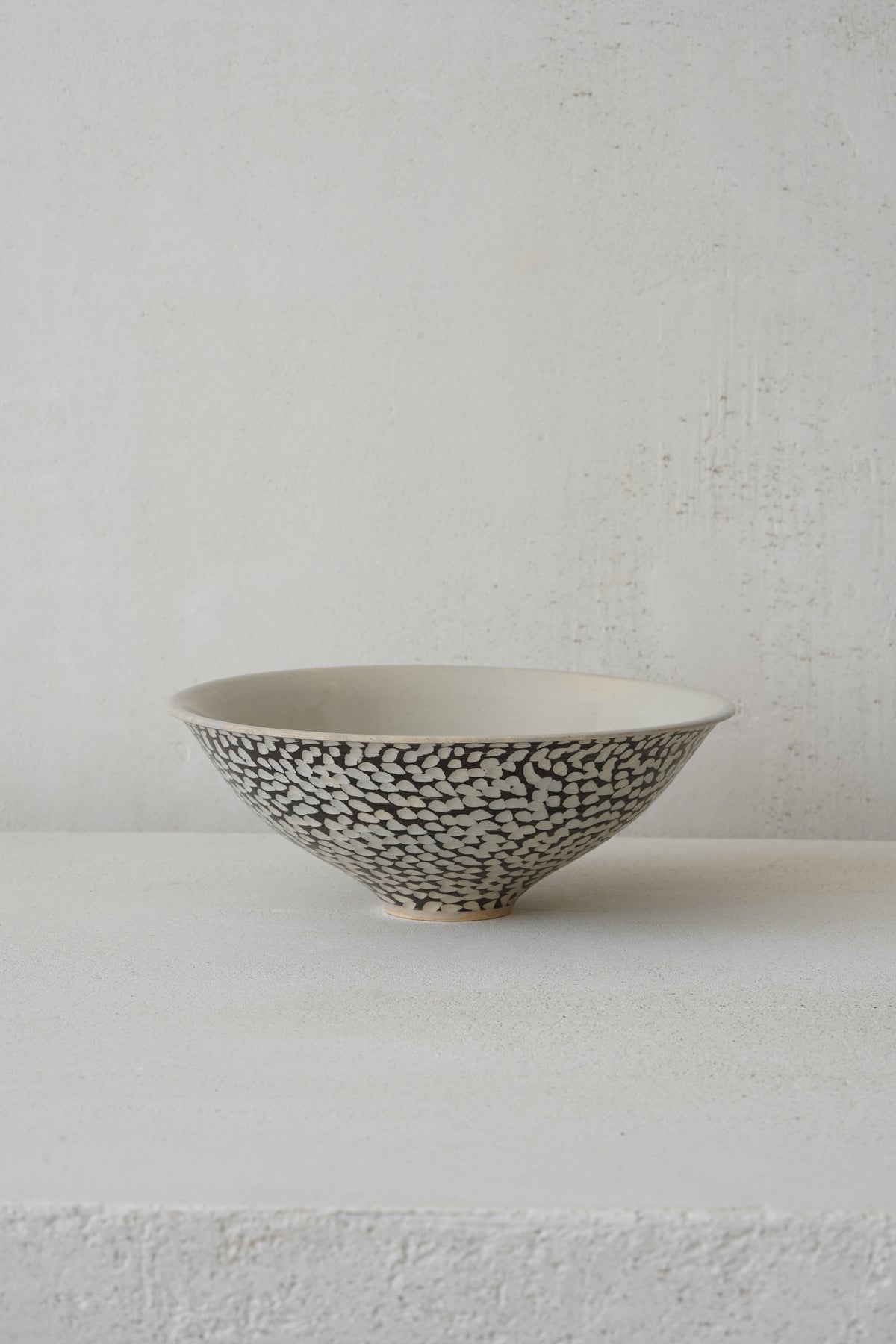 Stout Serving Bowl Uroko | NAH-P011