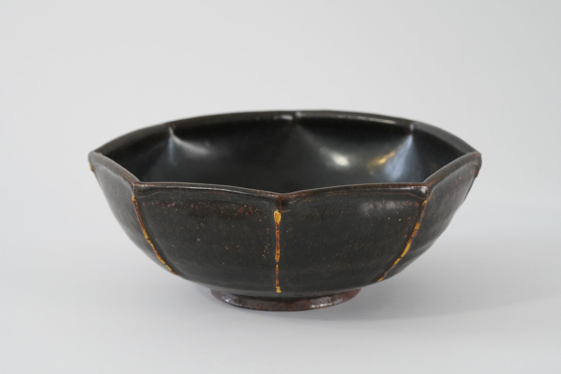 Black Glaze Octagon Bowl 18 cm by Tasuku Mitsufuji