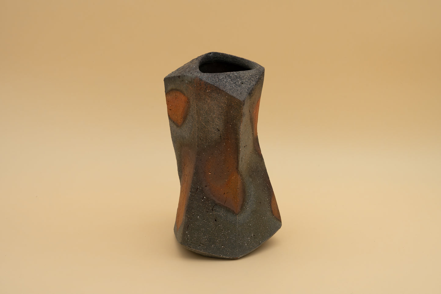 Bizen Flower Vase - "Shizen Nerikomi” | TOH-V001