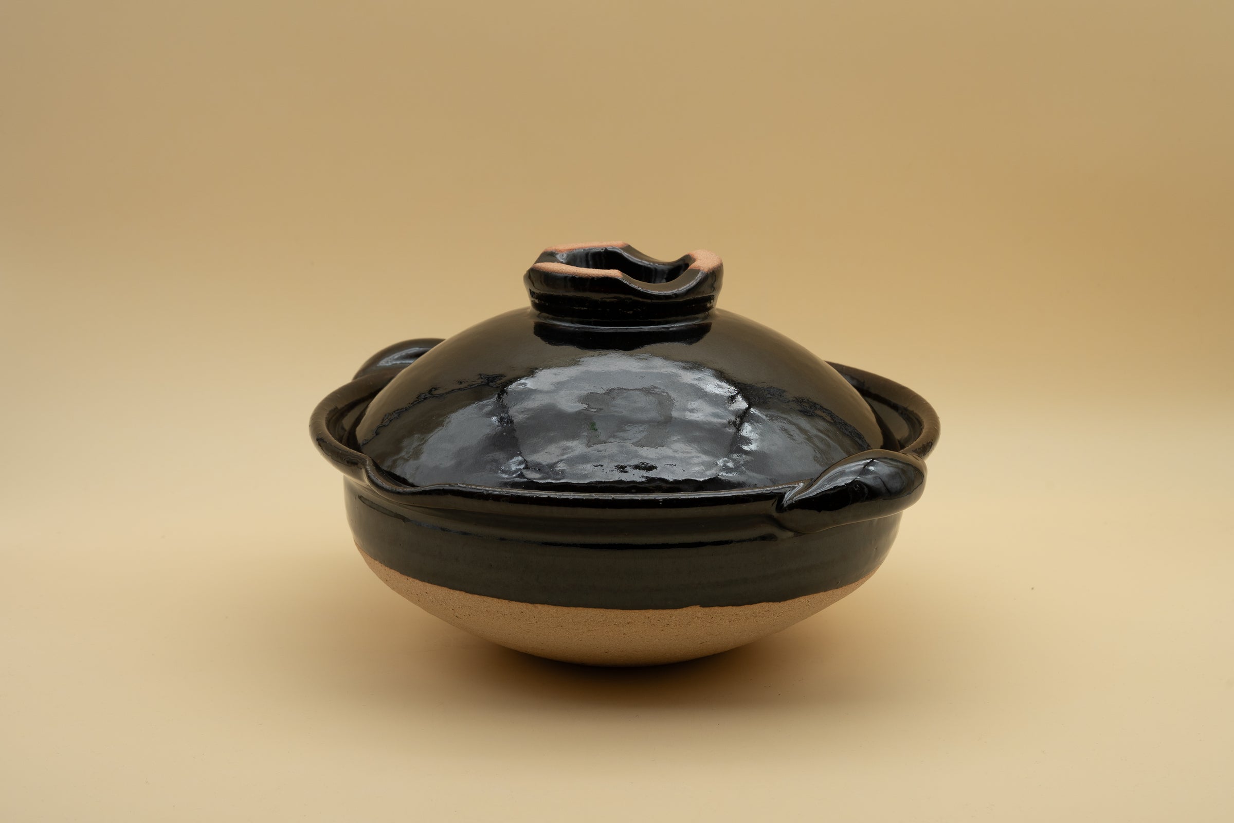 Donabe Clay Pot "Kuro" 31.5cm by Doraku-gama