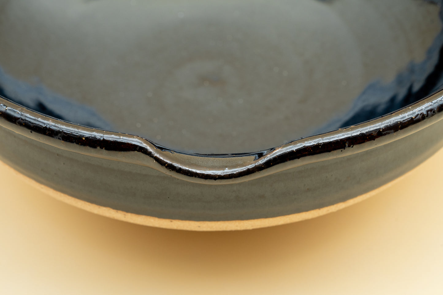 Donabe Clay Pot "Kuro" 31.5cm | DOR-D004