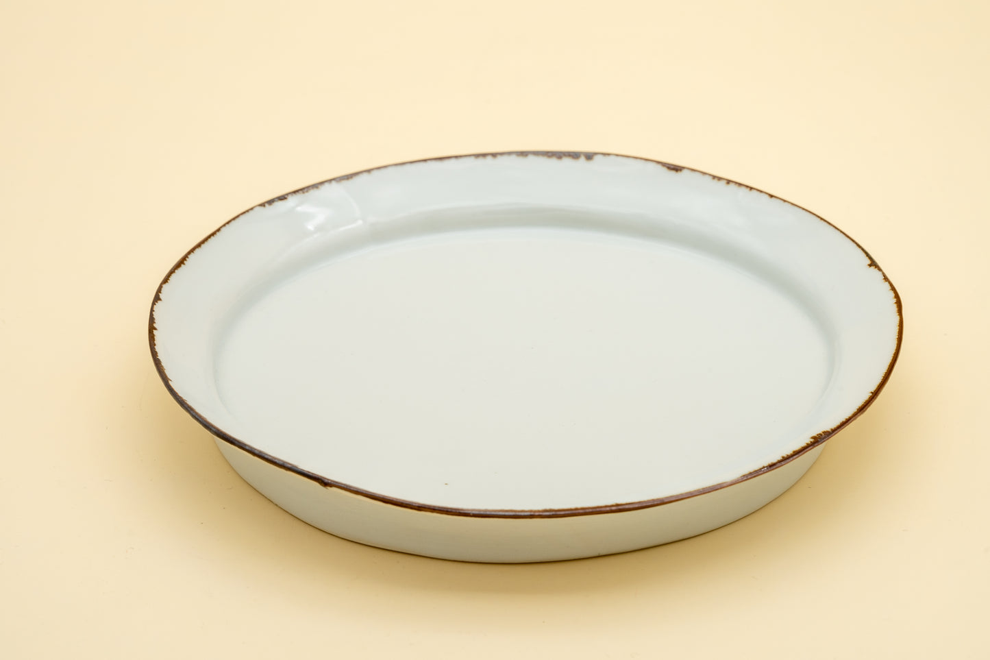 Rimmed Porcelain Plate (M) | WAK-S003_B