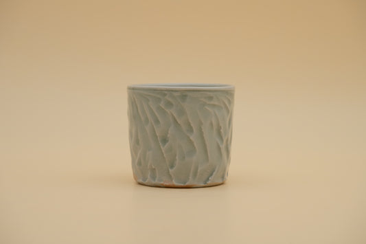 White Porcelain "Shinogi" Cup | MIT-C005