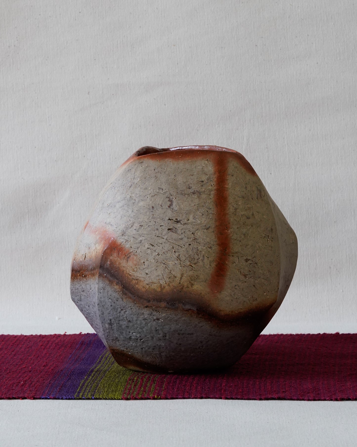 Bizen Flower Vase - "Shizen Nerikomi" | TOH-V003