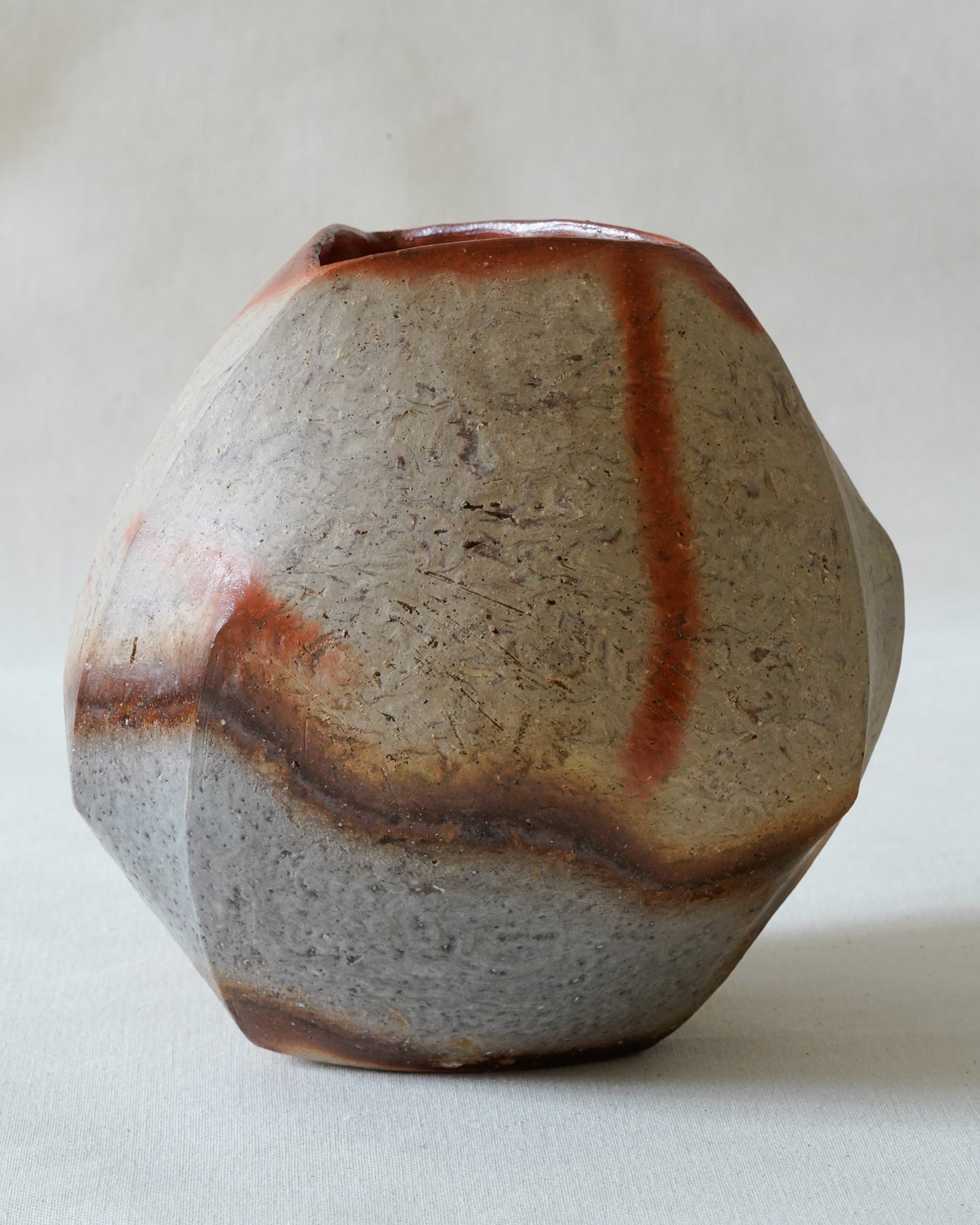 Bizen Flower Vase - "Shizen Nerikomi" | TOH-V003