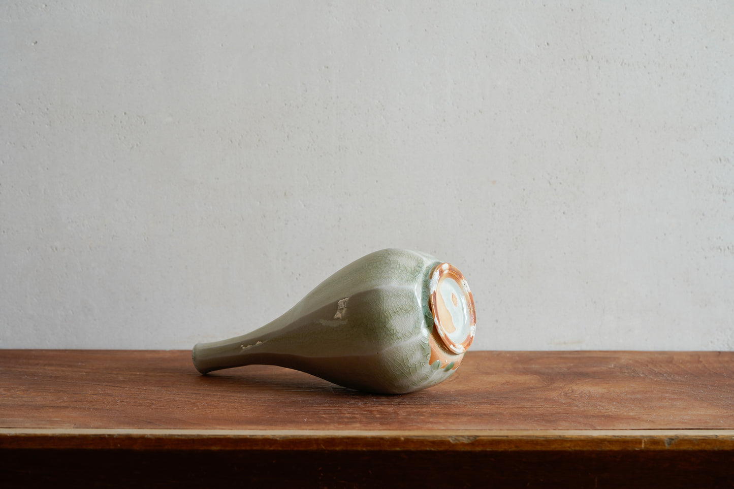 White Porcelain Bevelled Vase | MIT-V004