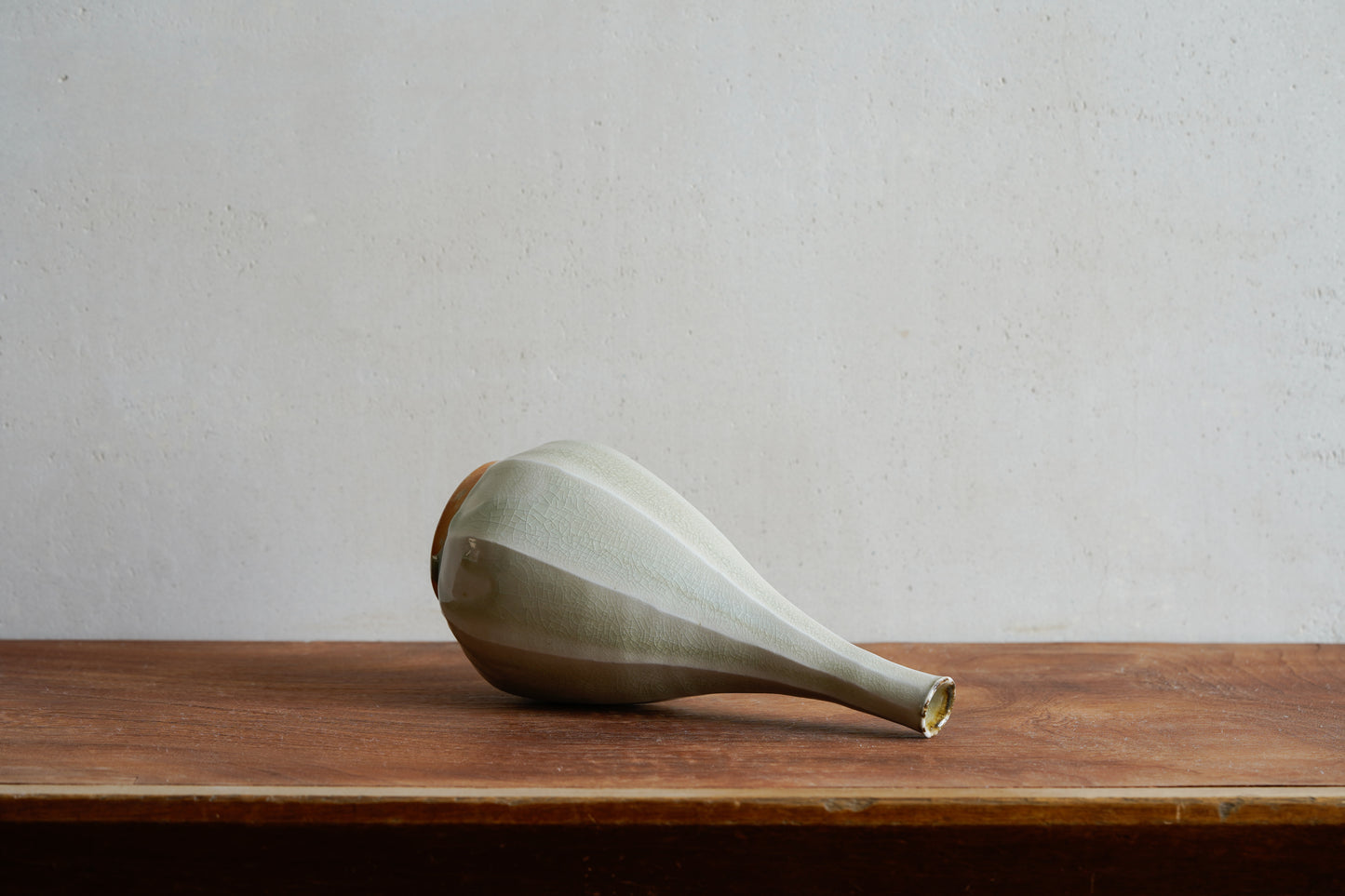 White Porcelain Bevelled Vase | MIT-V004