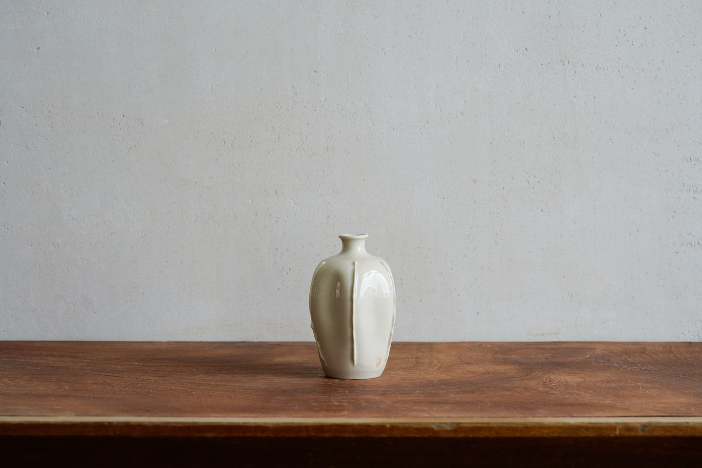 White Porcelain Vase | MIT-V014