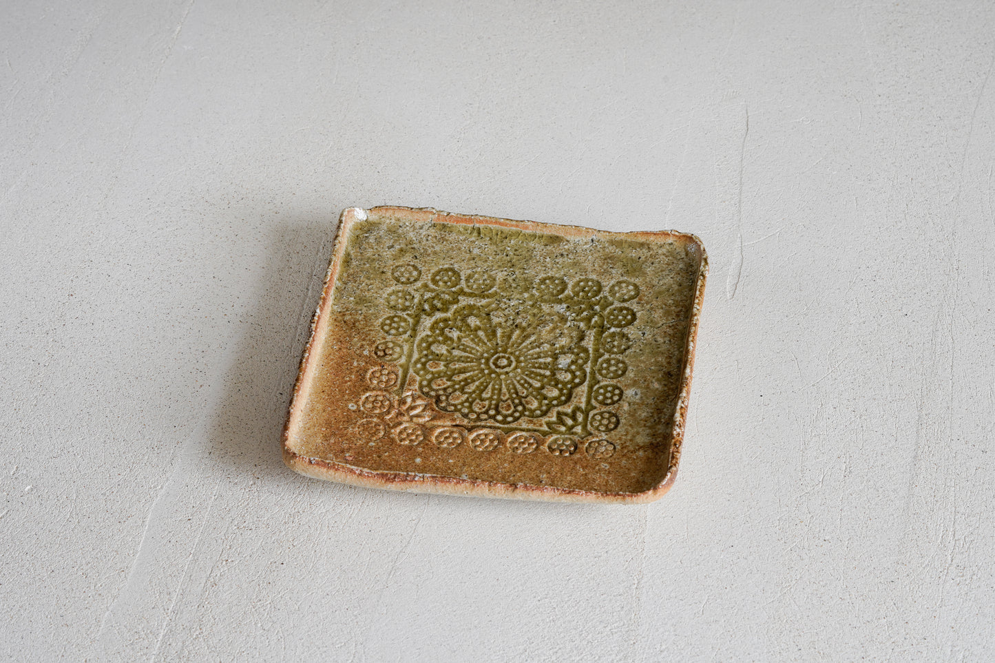 Shigaraki Square Plate | SUH-P011