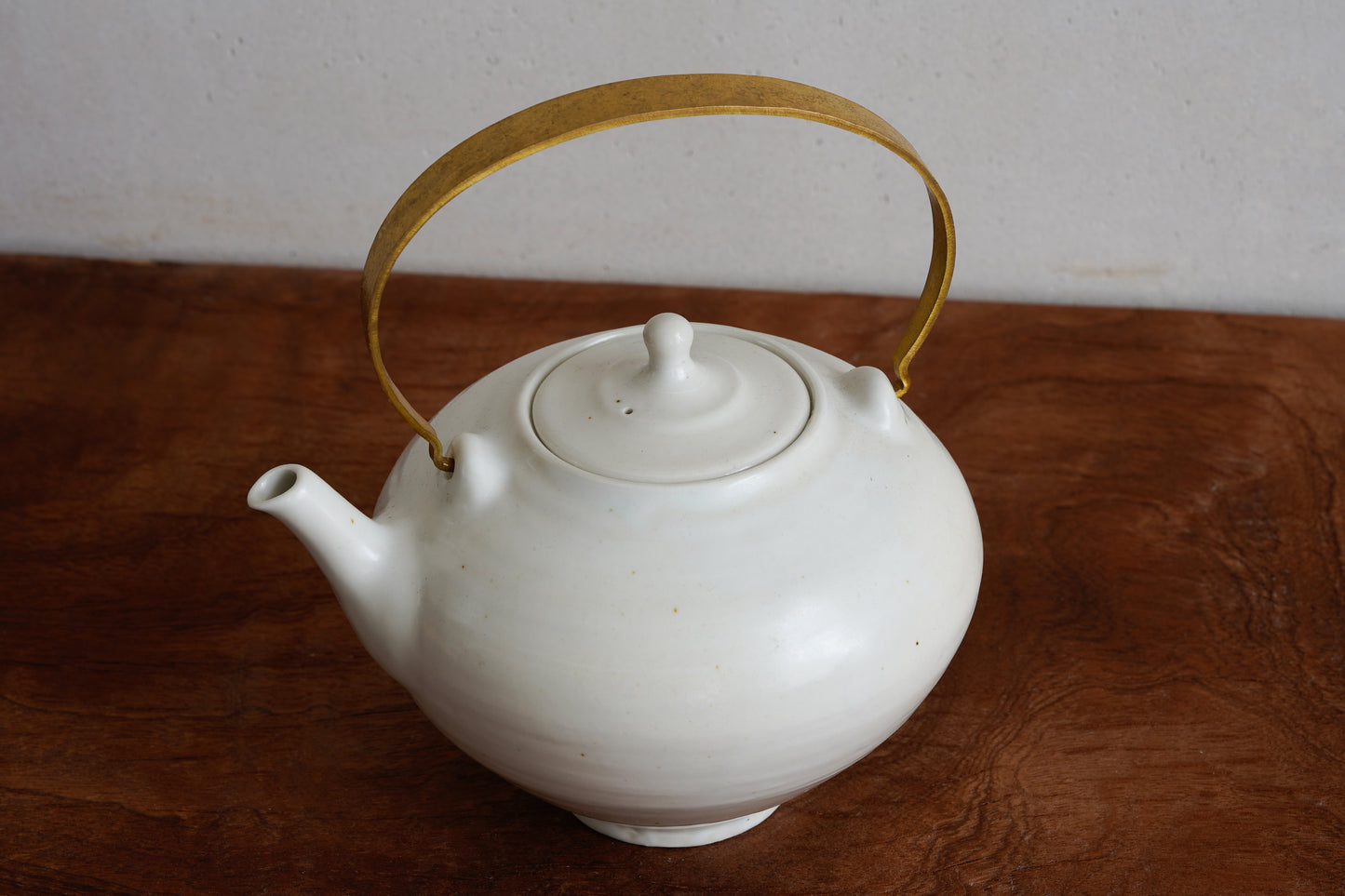 Porcelain Tea Pot "Shinogi" | SAT-T001