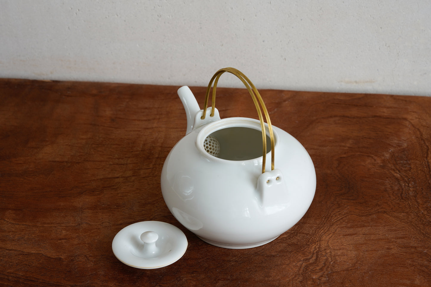 Porcelain Pot Brass Handle (S) | MUY-T001