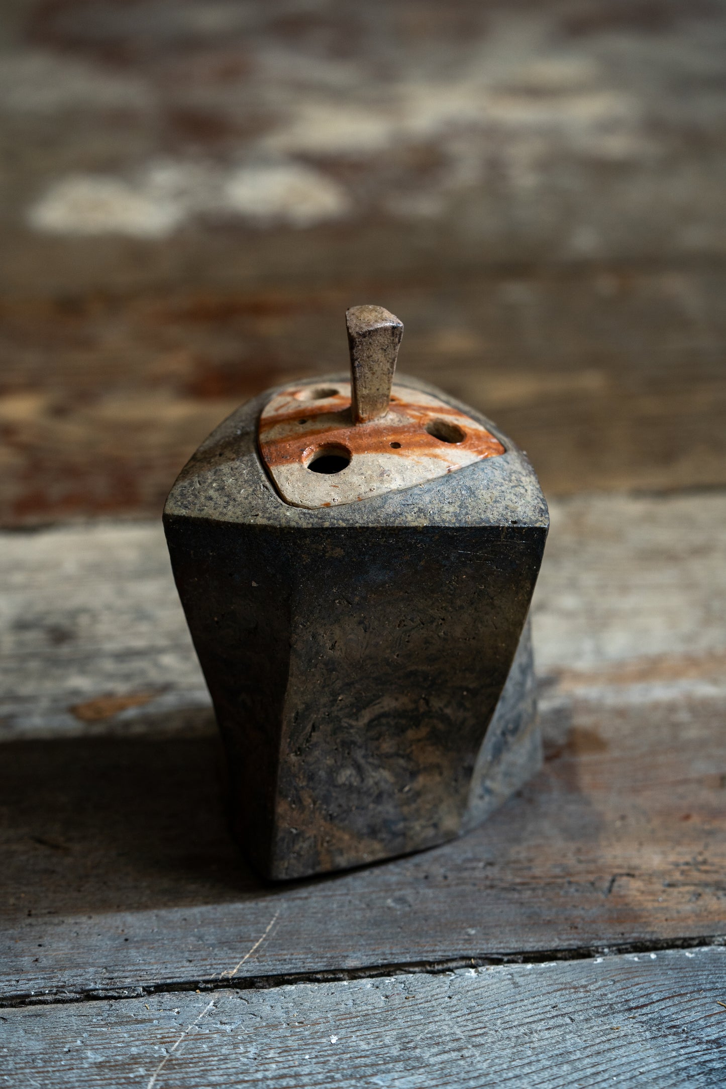 Bizen Incense Burner - "Shizen Nerikomi” | TOH-M003