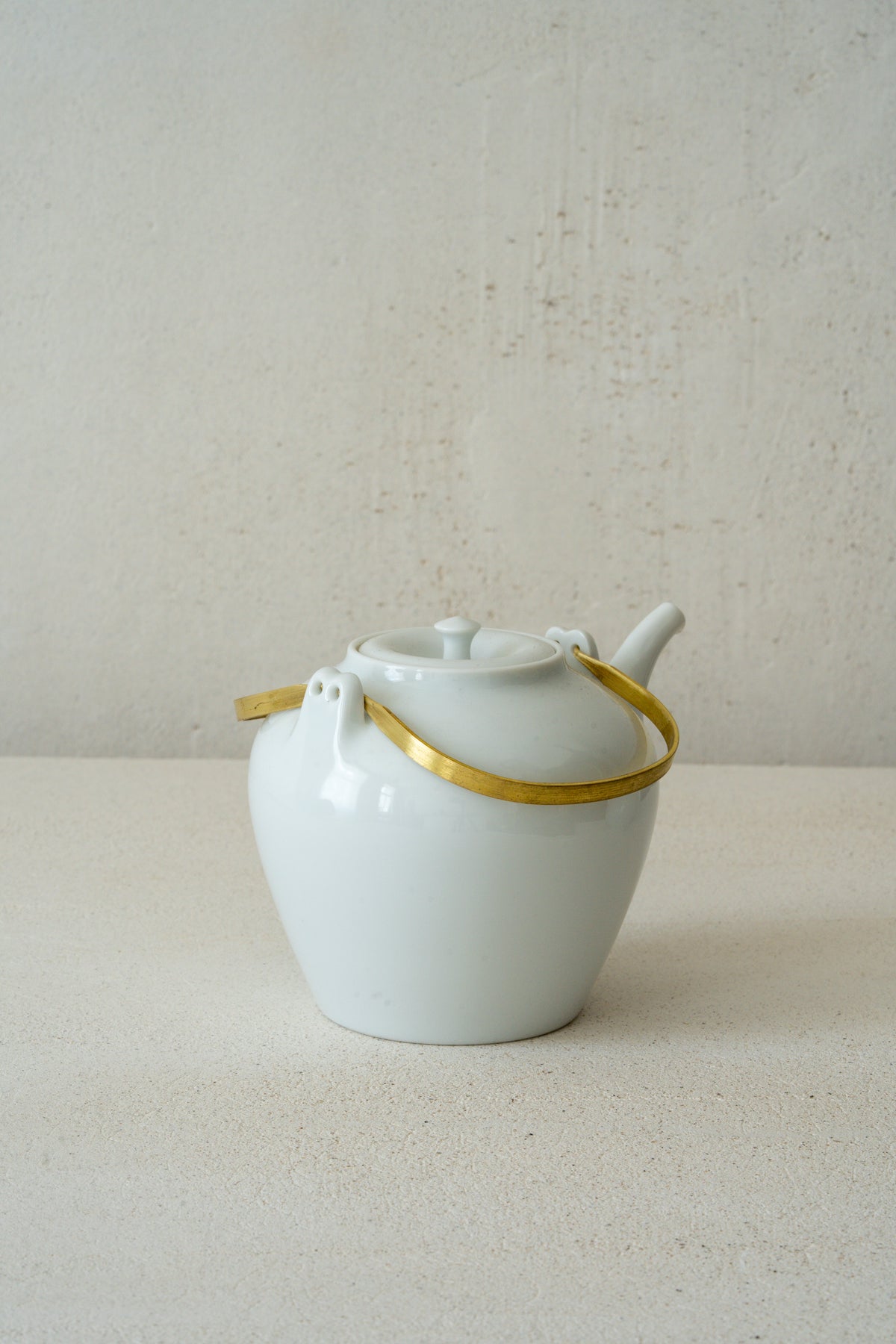 Porcelain Pot Brass Handle (M) | MUY-T002