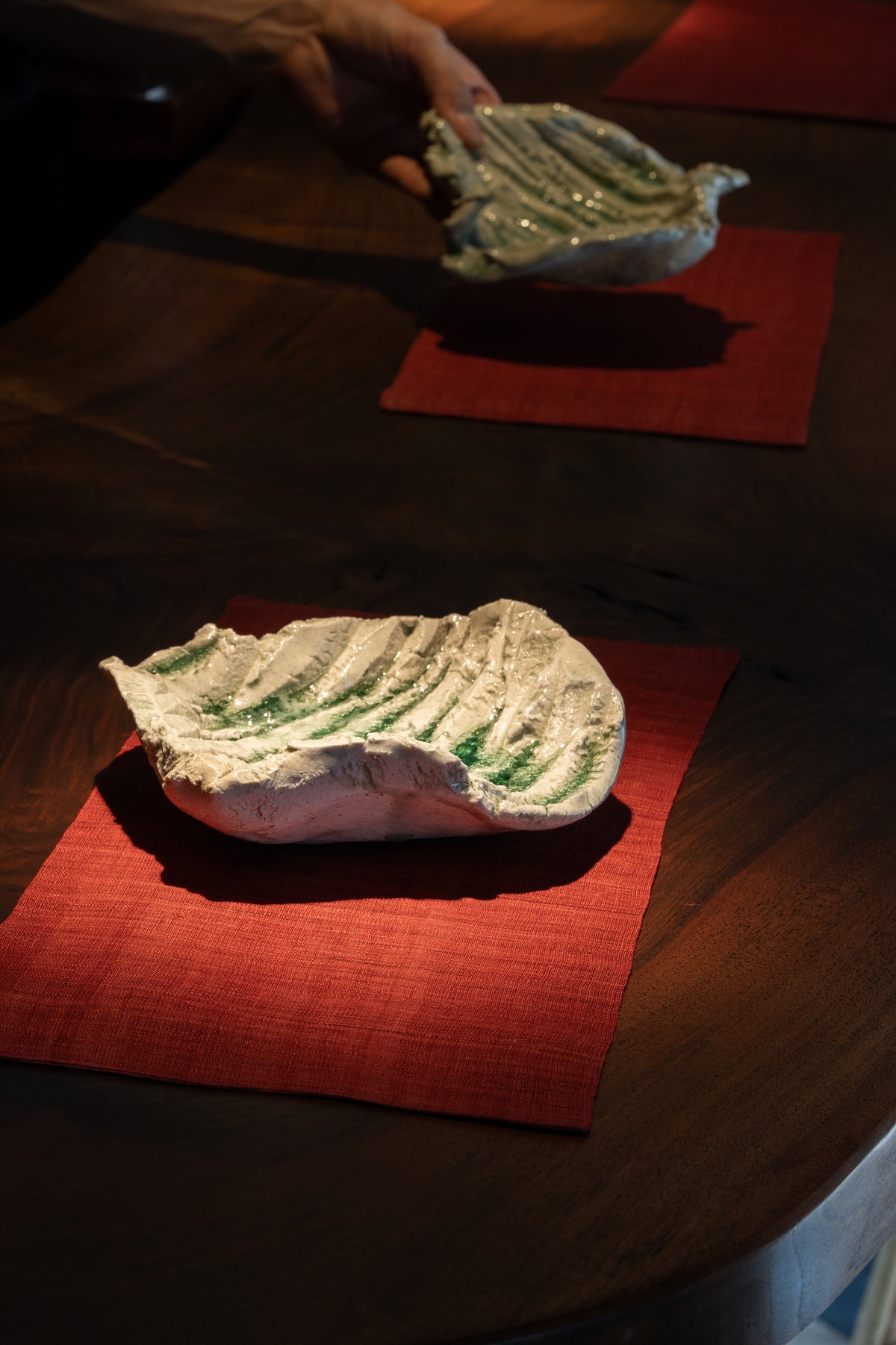 Ash Glaze "Shinogi" Plate | SUH-P009