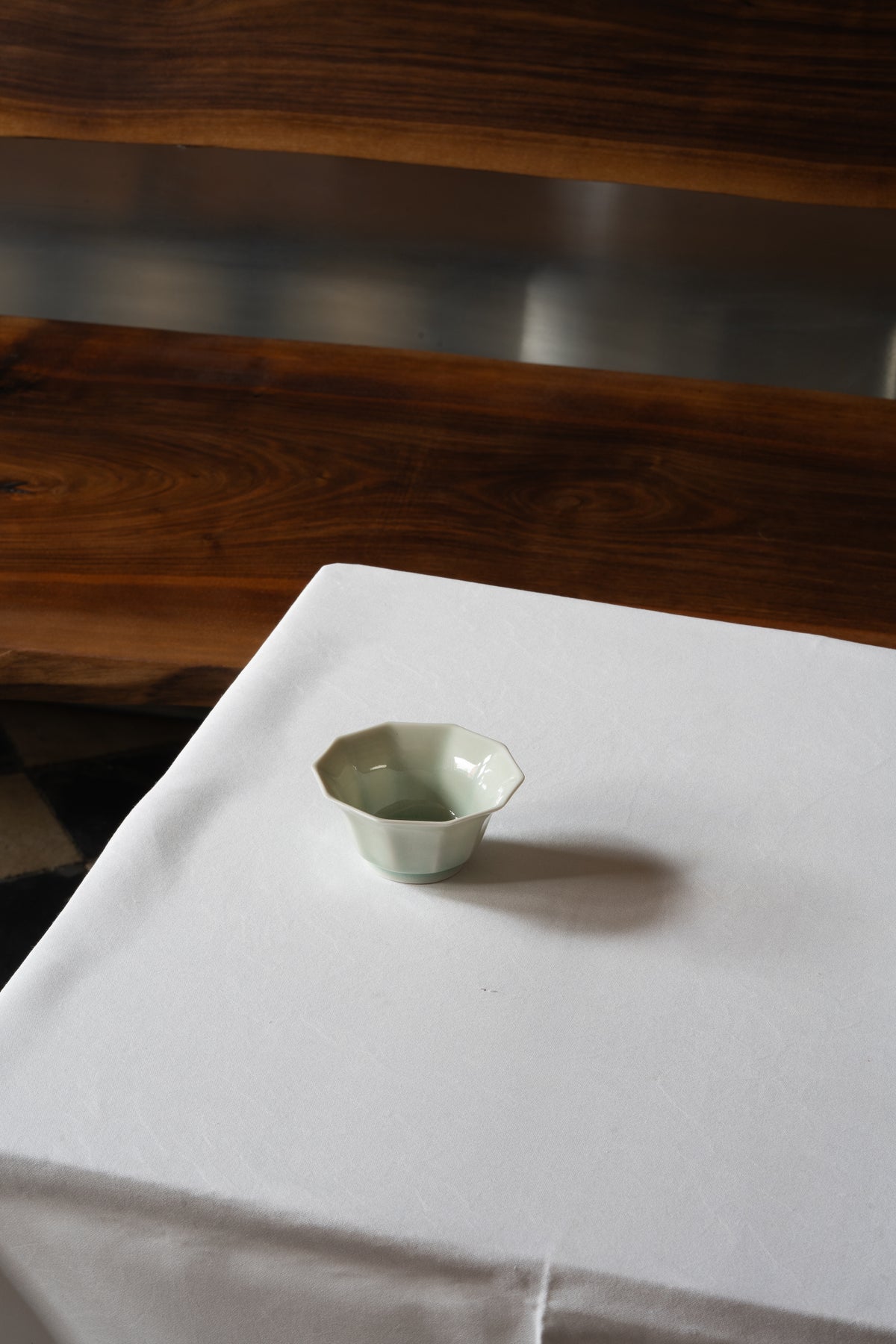Celadon Decagonal Bowl | MUY-P001