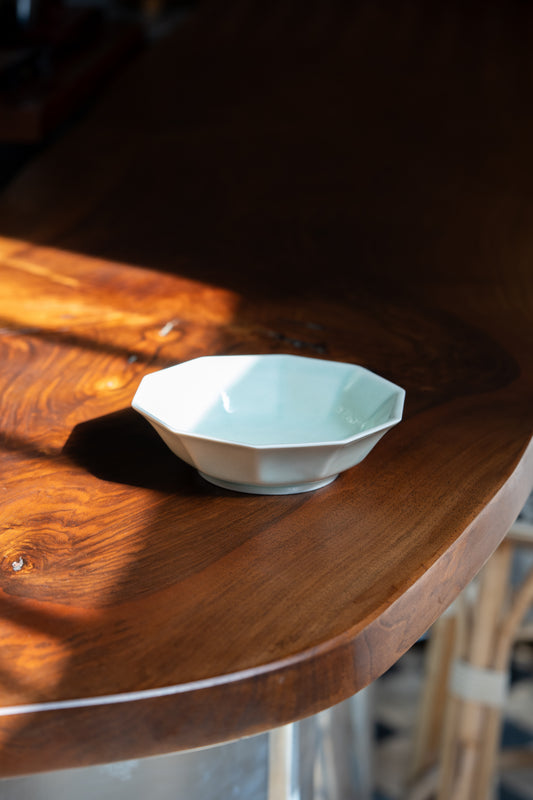 Celadon Decagonal Bowl 18 cm | MUY-P002